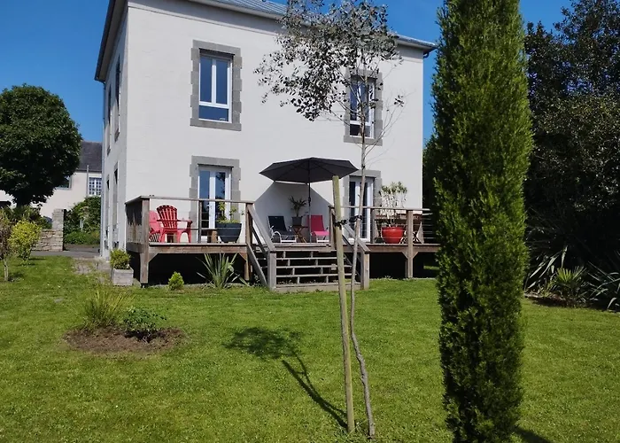 Maison de Kerangall Brest appartement jardin et parking